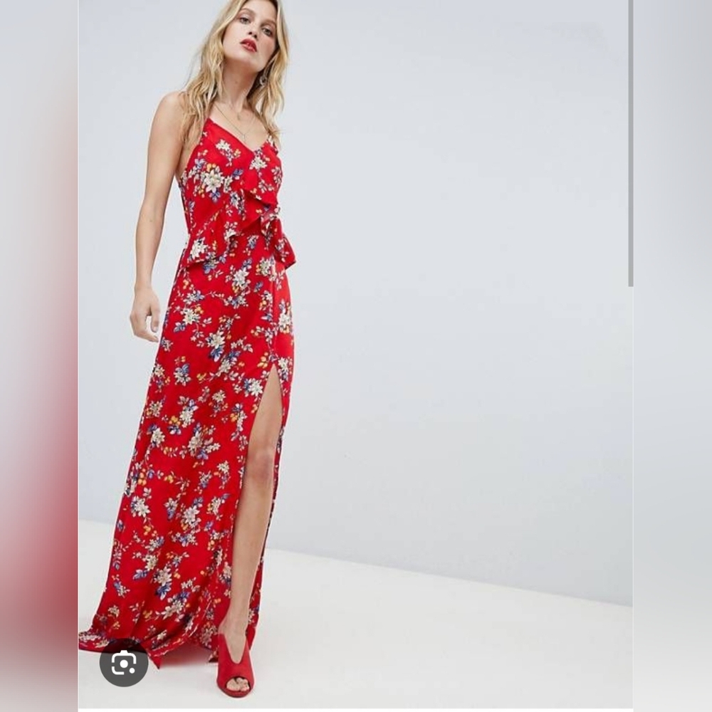 Pretty Little Thing Floral Red Maxi Dress